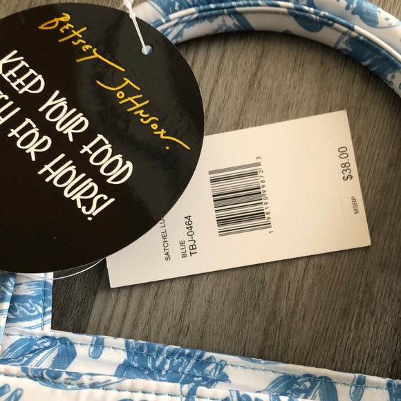 Betsey Johnson Insulated Satchel Lunch Tote White & Blue Fast Food Print NWT - Picture 3 of 16